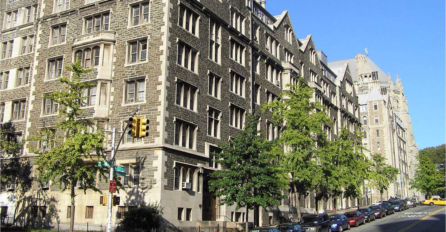 An exterior view of Knox Hall