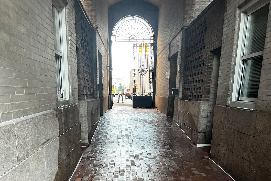 The pathway between Hartley and Wallach Halls.